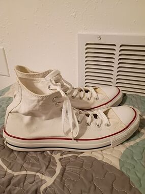 Classic White High-Top Canvas Sneakers with Red Stripe